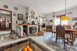listing listing