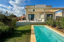 Semi-detached house in CALA ROMÁNTICA