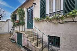 Belle maison familiale proche A13 et gares au calme de la vallée de la Seine