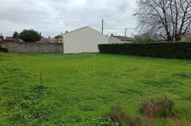 Terrain situé à Cognac, d'une superficie de 645 m²