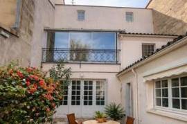 maison familiale avec garage 20 m² et jardin clos