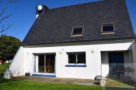 MAISON 4 CHAMBRES TERRAIN DE 817 M²