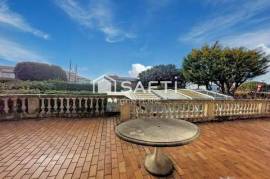 VILLA D'EXCEPTION VUE MER ET PISCINE - 223m2 - VAUX-SUR-MER (17640)