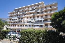 Appartement lumineux avec balcon, ascenseur et parking à Gap