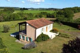 3 Bedroom house with stunning view