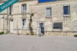 Jolie Maison individuelle, 2 terrasses, 2 chambres.