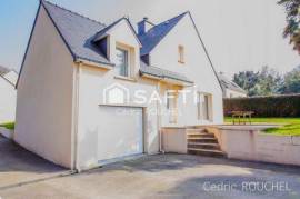 Maison de qualité avec potentiel pour famille et artisan