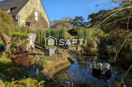Maison d'architecte dans un écrin de verdure