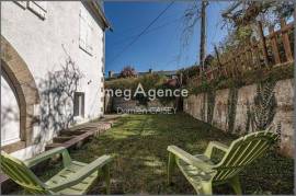 Proche plage et commerces !