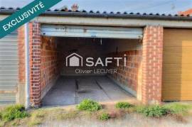 Garage de 19 m2 avec hauteur sous linteau de 2.19 m, secteur Saint-michel.