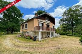 MAISON BOURGEOISE EN PIERRE DE MEULIÈRE - 300 M²