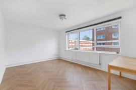 To Rent - Clarence Lane, Roehampton, SW15 - £2,150 pcm    Tenancy Info