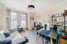 For Sale - Earlsfield Road, Earlsfield, SW18 - £525,000