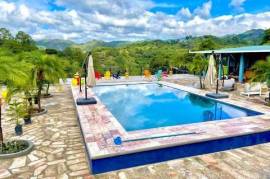 Seize Mountain Tranquility: 5-Bed Resort-Style Villa With Pool Awaits Your Ownership La Trinidad Honduras