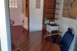 Lease, Solin center offices