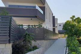 Island of Krk, Malinska, luxury house with swimming pool NKP 180m2