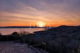 Land Cesarica, Karlobag, 435m2