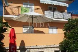SENJ, casa con due appartamenti
