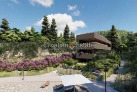 Luxury apartment, first row by the sea, for sale