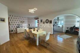 Đakovo, exclusive bungalow, elegance and space on 267 m²