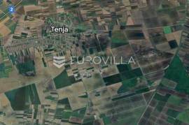 Osijek, Tenja, spacious building land for sale with an area of ​​4472 m2