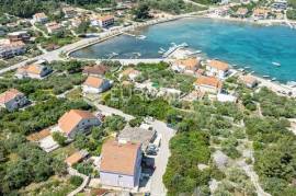 Korčula Island, Lumbarda, duplex apartment of 127 m2, 2nd row to the sea