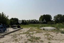 Osijek, Bilje, building land for sale of 5472 m2