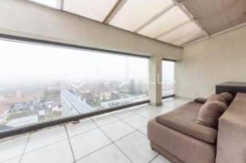 Osijek, Novi grad, Penthouse 166 m² with Garage and Elevator (Possible Office Use)