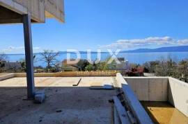 KOSTRENA - Apartment with pool, garage, elevator and sea view