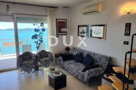 ZADAR, PAKOŠTANE - Two-story apartment with a beautiful view