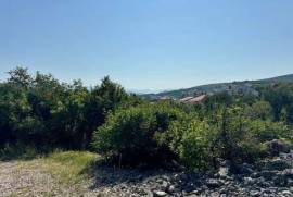 BUILDING LAND WITH SEA VIEW, IN A QUIET LOCATION!