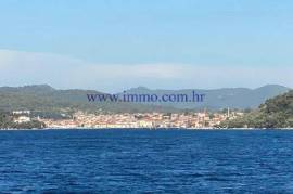 NEW HOTEL RESORT IN FIRST ROW TO SEA