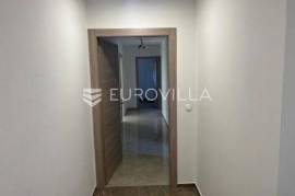 Požega, newly renovated four-bedroom apartment 83 m2