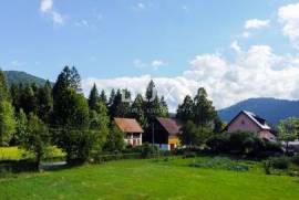 GORSKI KOTAR, DELNICE – Projekt mit 3 Häusern für den Tourismus