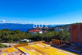 ISLAND OF KRK, VRBNIK - Apartment on the 2nd floor with panoramic view