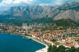 Makarska, building land with sea view