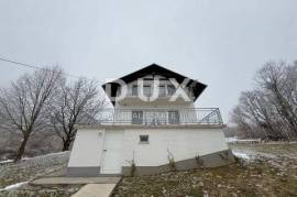 ЯСТРЕБАРСКО, ЖУМБЕРАК - красивый дом в самом сердце природы
