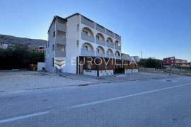 Island of Pag, Pag, Hotel with pleasant business facilities, 100 m from the beach