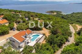 ISLAND OF KRK, VRBNIK - Luxury house with pool near the sea