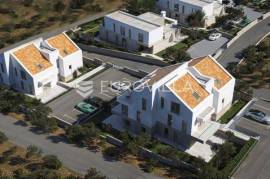 Brač, Supetar, one-bedroom apartment facing south on the first floor