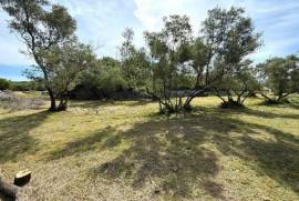 ATTRACTIVE BUILDING LAND, IN A QUIET LOCATION!