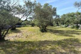 ATTRACTIVE BUILDING LAND, IN A QUIET LOCATION!
