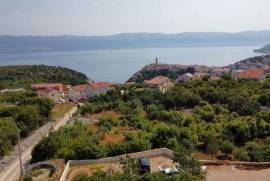 ATTRACTIVE BUILDING LAND WITH VIEW OF THE SEA AND THE OLD TOWN!
