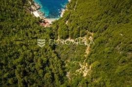 Mljet, Babino Polje Building plot 6.515 m² 70m from the sea