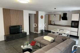 BIOGRAD NA MORU - three-bedroom apartment in a new building