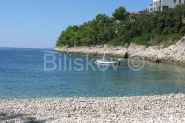 Korcula 1. Reihe Villa mit Pool, Bootsliegeplatz, Verkauf