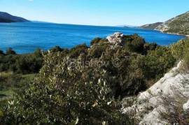 Pelješac agricultural land for sale 10897m2 by to the beach