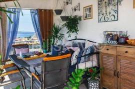 Makarska sale, house 9 apartments, project for 8 apartments