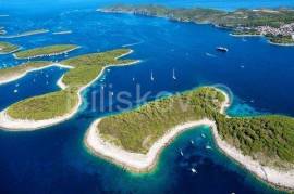 Hvar, sale, business premises, 1st row by the sea