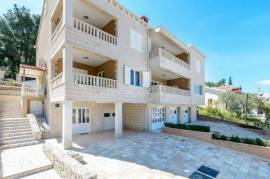 Sale, Blace, Dubrovnik-Neretva, detached house, 5 apartments